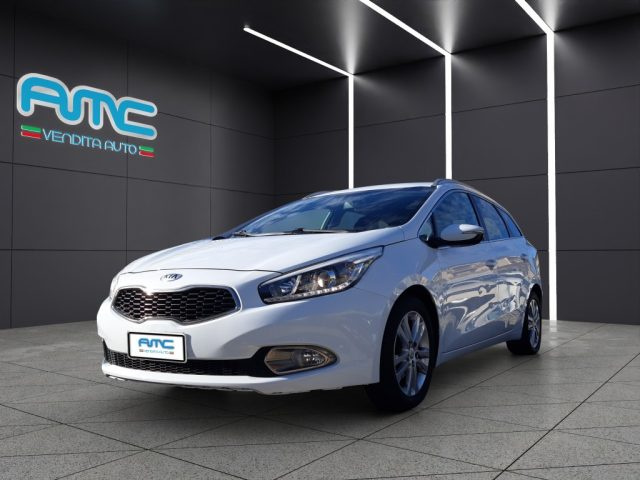 Kia cee'd 1.6 CRDi 110 CV SW Cool - foto 2 di 4