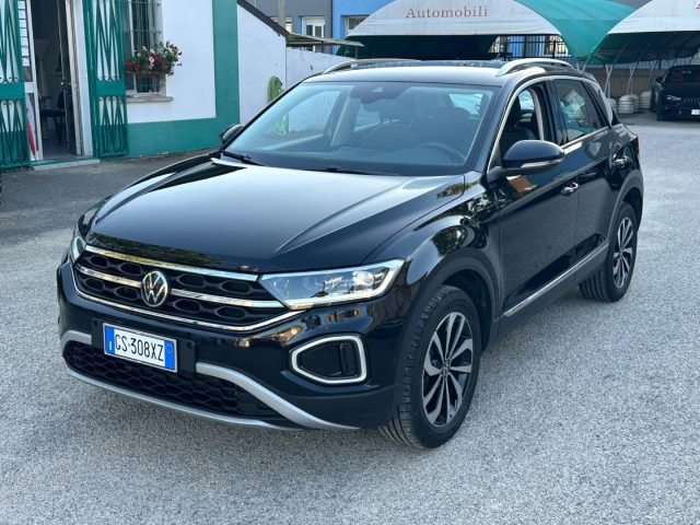 Volkswagen T-Roc 1.0 TSI STYLE LED C17" CARPLAY KAMERA CLIMA CRUISE - foto 2 di 4