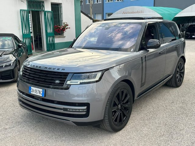 Land Rover Range Rover 4.4 V8 AUTOBIOGRAPHY 530CV IVA PANO PELLE KAMERA - foto 2 di 4