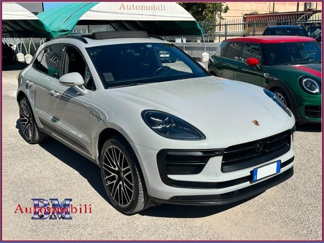 Porsche Macan 2.0 265CV - UFFICIALE - BOOK SERVICE - APPROVED, del 2022, 56.900 km, in vendita a Pescara (PE)