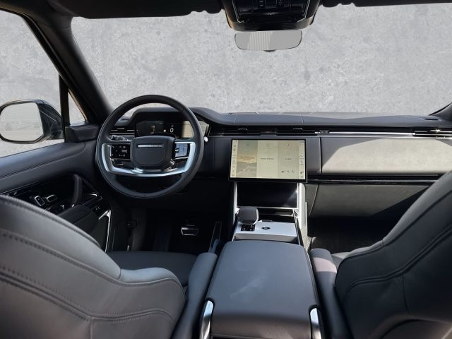 Land Rover Range Rover 4.4 V8 AUTOBIOGRAPHY LWB IVA 5 YEARS WARRANTY - foto 4 di 4