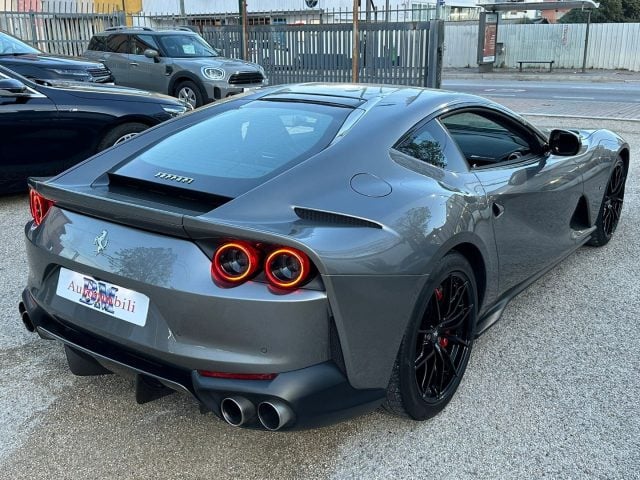 Ferrari 812 SUPERFAST I TAGLIANDI POWER CARBONIO STRAFUL - foto 3 di 4