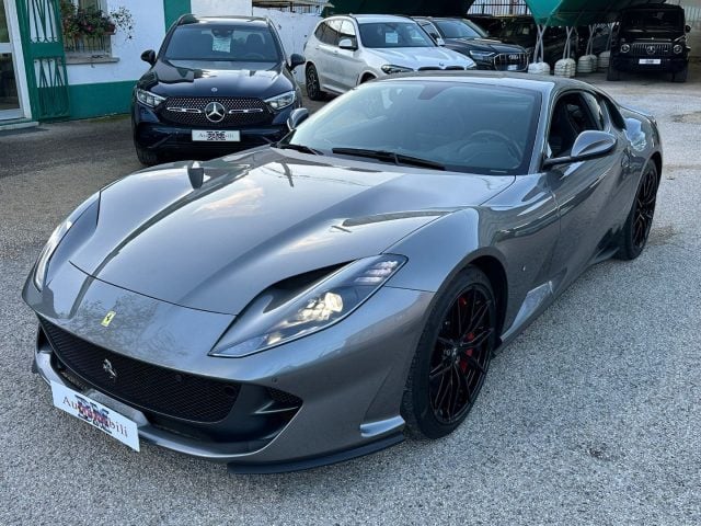 Ferrari 812 SUPERFAST I TAGLIANDI POWER CARBONIO STRAFUL - foto 2 di 4