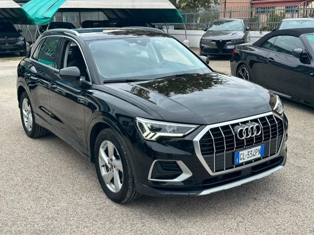 Audi Q3 35 TDI Busines Advanced AUTO MATRIX NAVI VIRTUAL, del 2022, 74.950 km, in vendita a Pescara (PE)