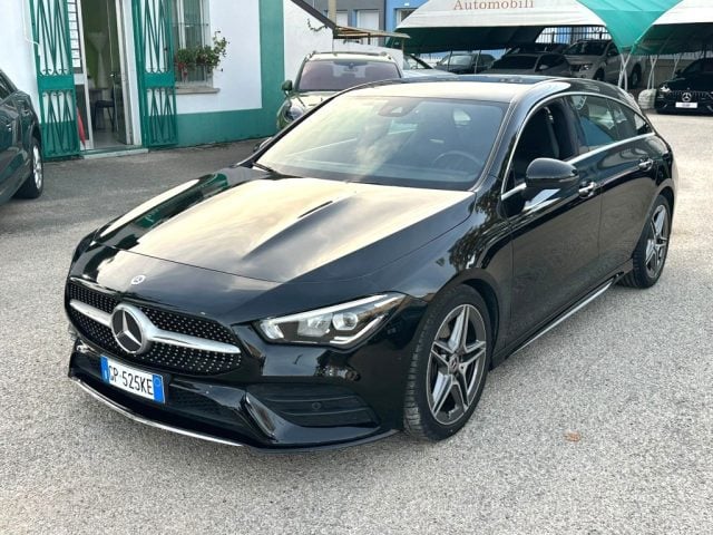 Mercedes-Benz CLA 180 d SHOOTING BRAKE PREMIUM AMG AUTO NAVI KAMERA LED - foto 2 di 4