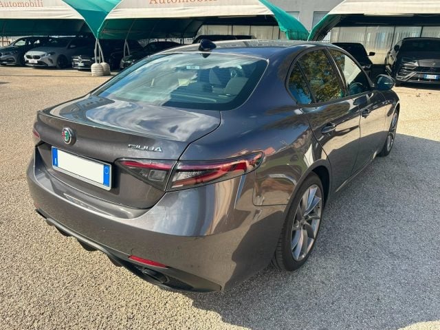 Alfa Romeo Giulia 2.2TD 160CV AT8 SPRINT UNIPRO AUTO NAVI KAMERA LED - foto 4 di 4