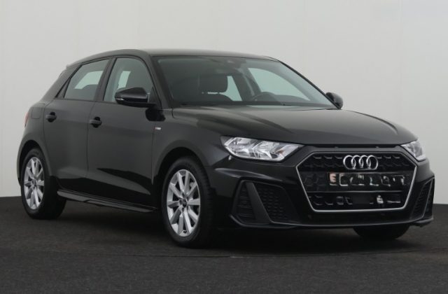 Audi A1 SPB 30 TFSI S tronic S line - foto 4 di 4
