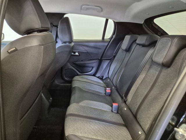 Peugeot 208 PureTech 100 S&S 5/p Allure in PROMO, del 2024, 30.000 km, in vendita a Liscate (MI)