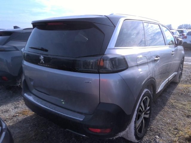 Peugeot 5008 Hybrid 136 e-DCS6 GT usato a LISCATE