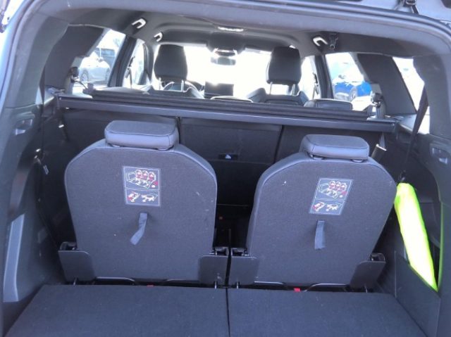 Peugeot 5008 Hybrid 136 e-DCS6 GT - foto 4 di 4