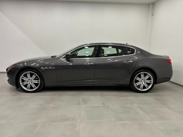 Maserati Quattroporte V6 Diesel - Cam - Cruise/Lim - Keyless - foto 3 di 4