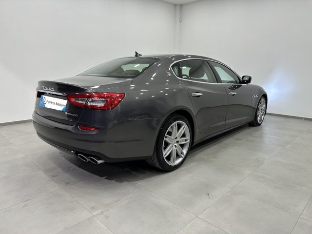 Maserati Quattroporte V6 Diesel - Cam - Cruise/Lim - Keyless - foto 4 di 4