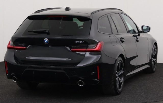 BMW 318 i Touring Msport - foto 3 di 4
