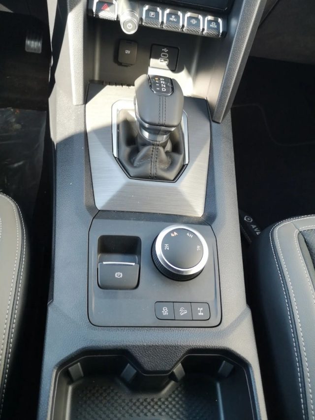 Volkswagen Amarok 3.0 V6 TDI 241CV 4MOTION aut. Aventura, del 2025, 1 km, in vendita a Liscate (MI)