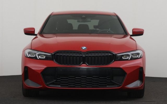BMW 318 d 48V Msport - foto 2 di 32