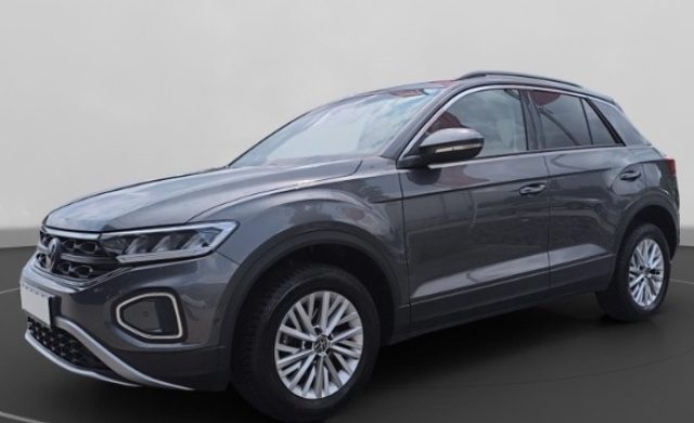 Volkswagen T-Roc 1.0 TSI Life usato a LISCATE