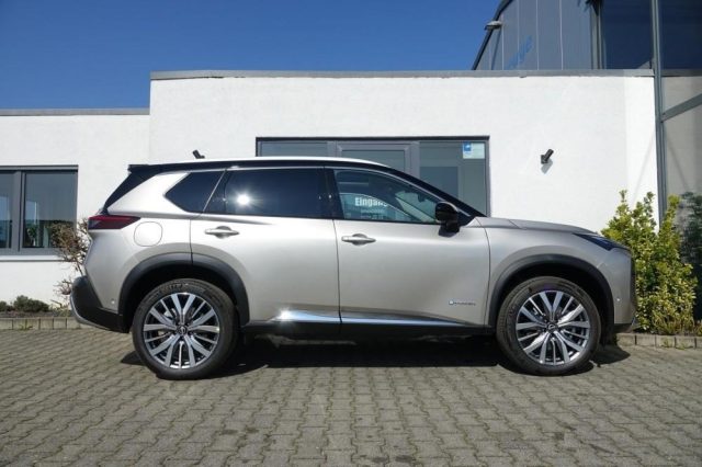 Nissan X-Trail e-Power e-4orce 4WD 5 posti Tekna Plus Cerchi20 - foto 3 di 4