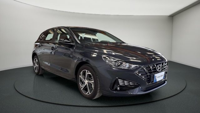 Hyundai i30 1.5 T-GDI DCT 48V - CARPLAY - CAM - PADDLE - foto 3 di 4