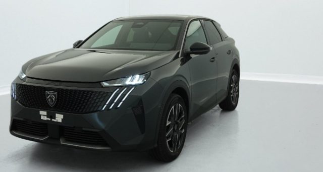 Peugeot 3008 Hybrid 145 e-DCS6 Allure km 0 a LISCATE