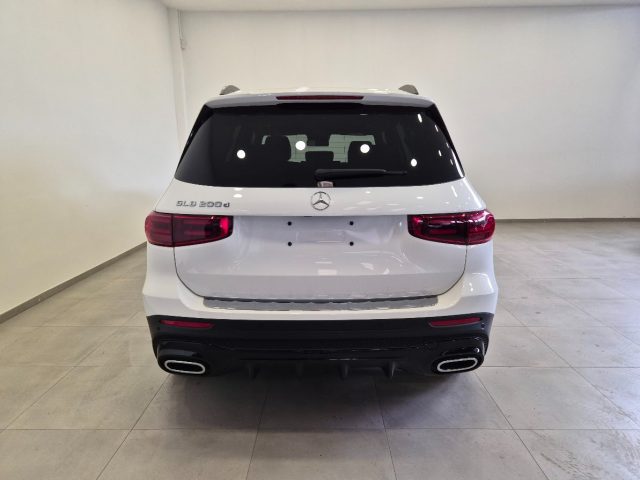 Mercedes-Benz GLB 200 d Automatic 4Matic AMG Line Advanced Plus - foto 4 di 4
