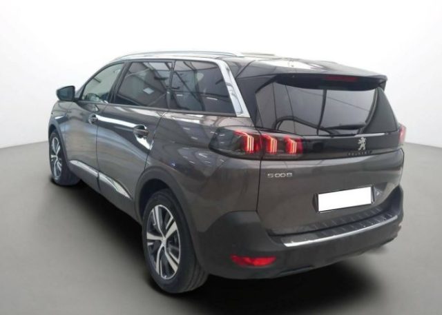 Peugeot 5008 Hybrid 136 e-DCS 6 Allure 7/Posti - foto 3 di 4