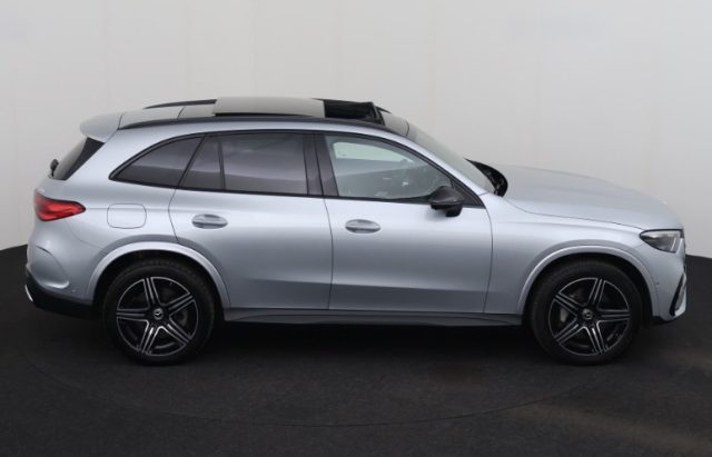 Mercedes-Benz GLC 300 de 4Matic Plug-in hybrid AMG Tetto Panoramico Ap. - foto 4 di 4