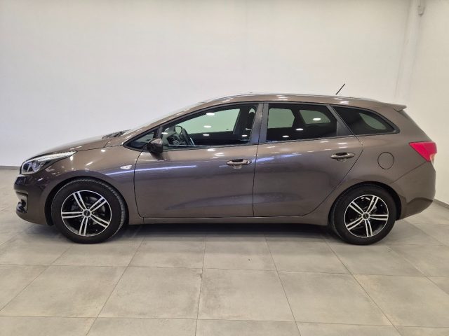 Kia cee'd 1.0 T-GDI 100CV SW - NEOP. - UNIPROP. - Sens post. - foto 3 di 4