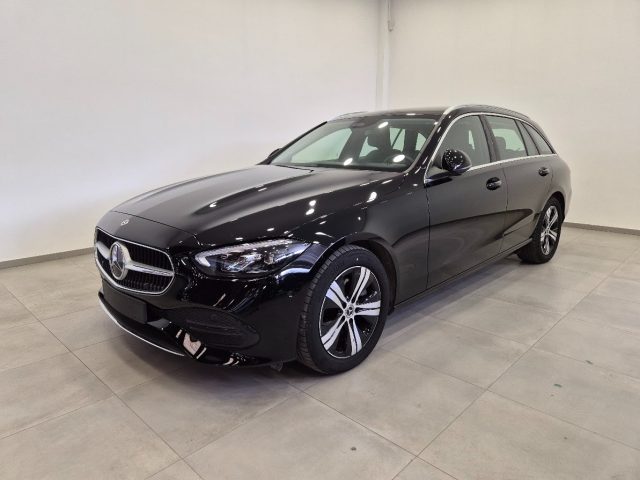 Mercedes-Benz C 200 d Mild hybrid S.W. Avantgarde N1 Autocarro usato a LISCATE