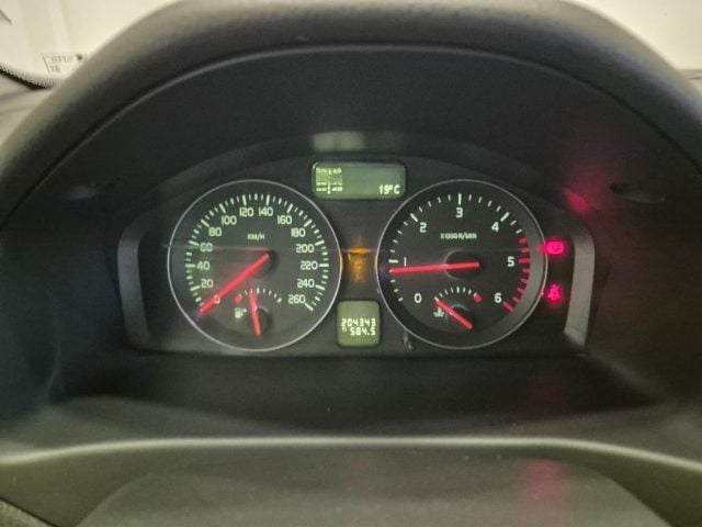 Volvo C30 1.6 D DRIVe - PER COMMERCIANTI - NEOPAT., del 2009, 200.000 km, in vendita a Liscate (MI)