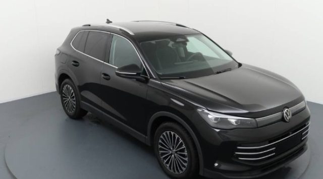 Volkswagen Tiguan 1.5 eTSI 150 CV ACT DSG Elegance N1 Autocarro - foto 3 di 4