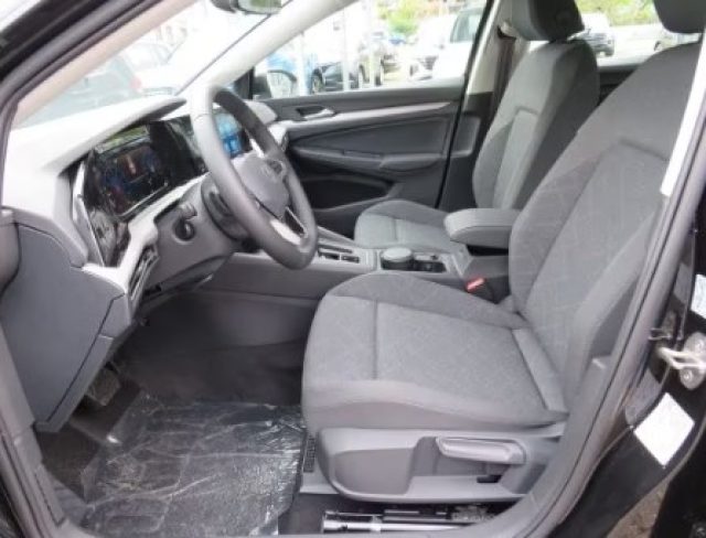 Volkswagen Golf 1.0 TSI EVO Life Business in PROMO - foto 3 di 4