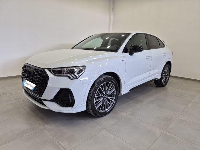 Audi Q3 SPB 40 TDI quattro S tronic S line edition usato a LISCATE