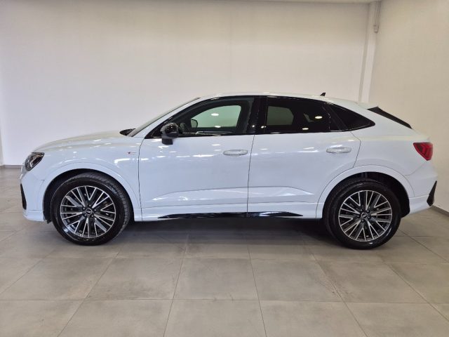 Audi Q3 SPB 40 TDI quattro S tronic S line edition - foto 3 di 4
