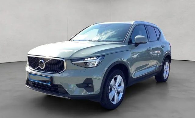 Volvo XC40 B3 automatico Core N1 - foto 3 di 4