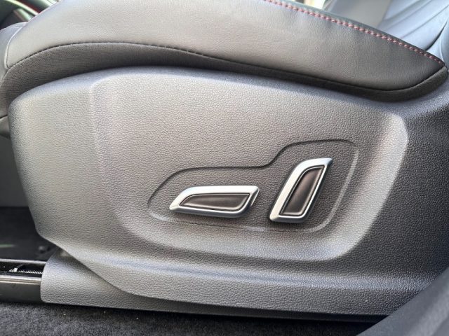 MG EHS Luxury PHEV - Carplay - Cam - Tetto panoramico usato a LISCATE