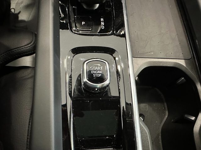 Volvo XC60 B4 (d) aut Plus Dark N1 Tetto Panoramico Ap. usato a LISCATE