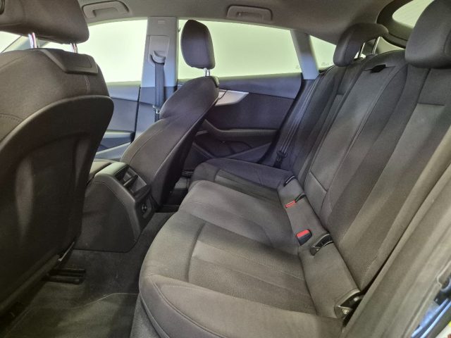 Audi A5 SPB 35 TFSI S tronic - Cruise/Lim - Sens. Post. - foto 3 di 4