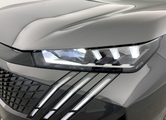 Peugeot 5008 Hybrid 145 e-DCS6 GT con Tetto Panoramico Ap. km 0 a LISCATE