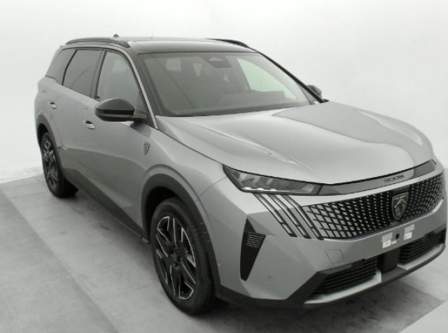 Peugeot 5008 Hybrid 145 e-DCS6 GT con Tetto Panoramico Ap. km 0 a LISCATE