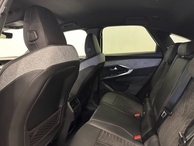 Peugeot 3008 Hybrid 145 e-DCS6 GT in Promo km 0 a LISCATE