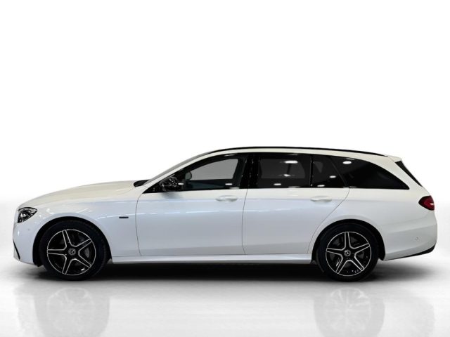 Mercedes-Benz E 300 de S.W. Auto EQ-Power Business Sport - foto 3 di 4