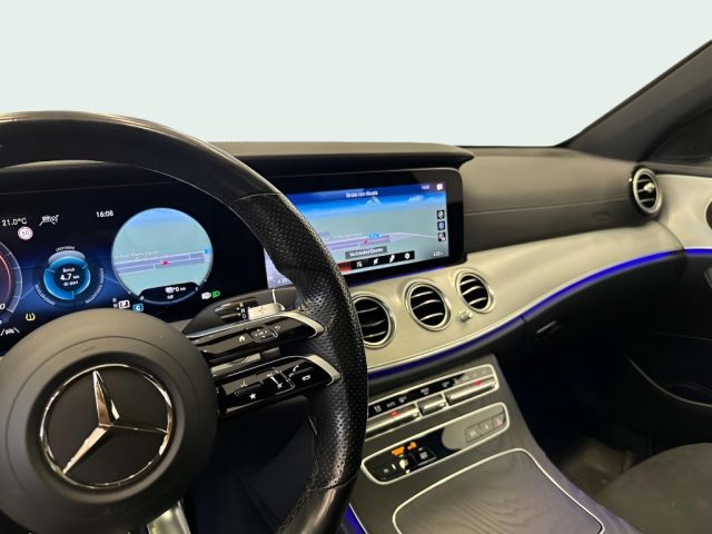 Mercedes-Benz E 300 de S.W. Auto EQ-Power Business Sport usato a LISCATE
