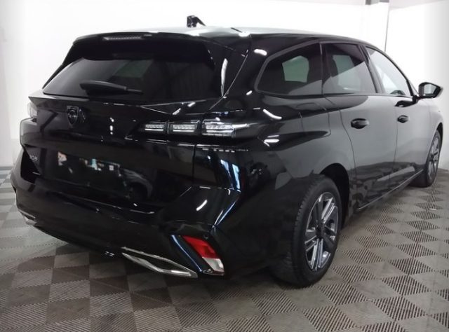 Peugeot 308 PureTech Turbo 130 S&S EAT8 SW Allure - foto 3 di 4