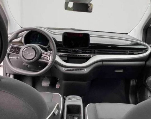 Fiat 500e Berlina 23,8 kWh Action - foto 4 di 4