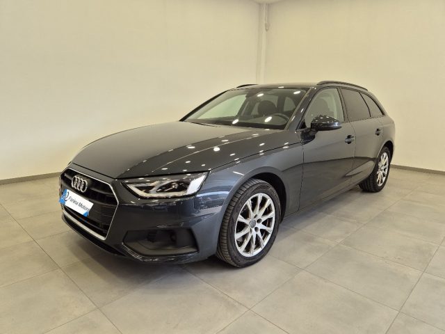 Audi A4 Avant 35 TDI S tronic Business - Carplay - Sensori usato a LISCATE