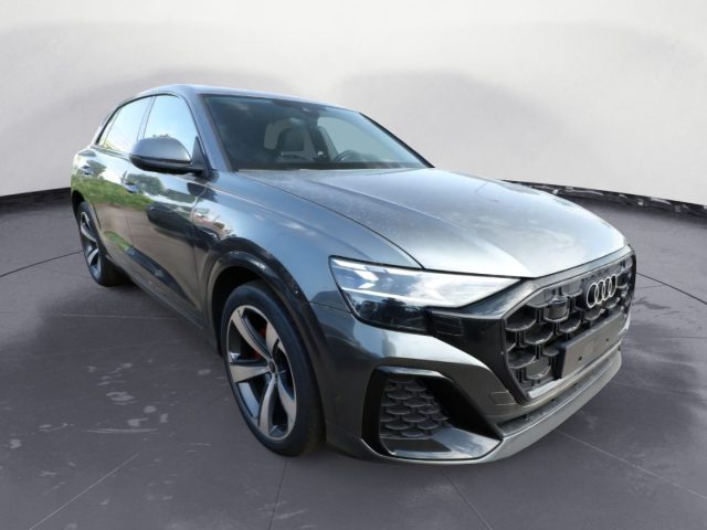 Audi Q8 50 TDI 286CV quattro tiptronic S Laser Cerchi22 - foto 2 di 4