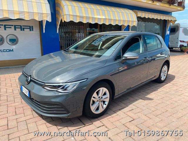 Volkswagen Golf 1.0 eTSI EVO DSG Life usato a BRUSNENGO