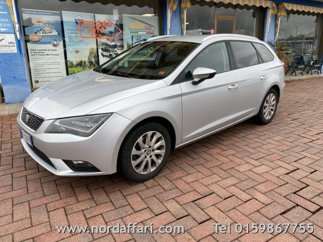 SEAT Leon 1.6 TDI 110 CV DSG ST Start/Stop Style usato a BRUSNENGO
