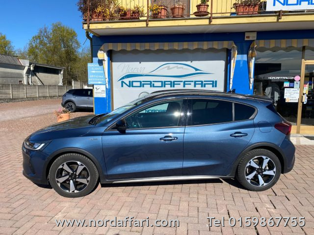 Ford Focus 1.0 EcoBoost Hybrid 125 CV Powershift 5p. Active X - foto 2 di 4