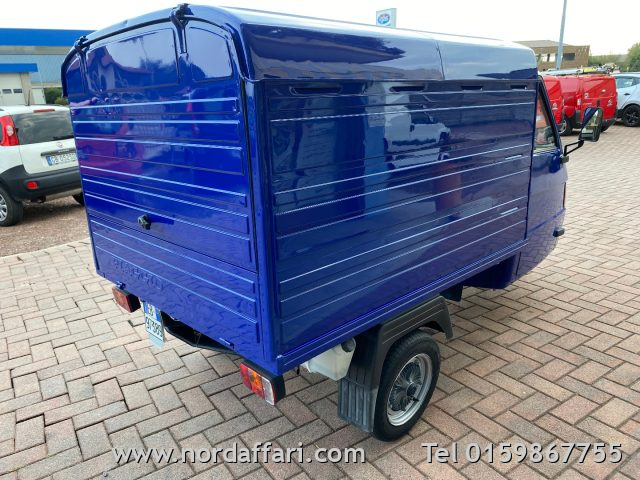 Piaggio Ape TM 200 Furgonata - foto 2 di 4